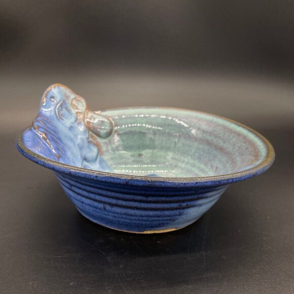 Vintage Art Pottery Manatee Bowl Jamie De Guzman Blue Green Nautical Beach Ocean - Picture 4 of 10